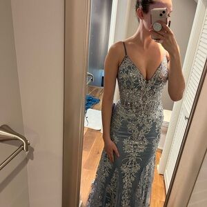 Elegant Blue Lace Evening Gown